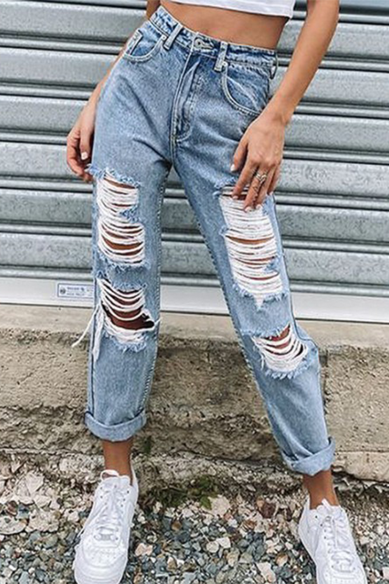 Retro-Inspired Distressed Straight-Leg Jeans