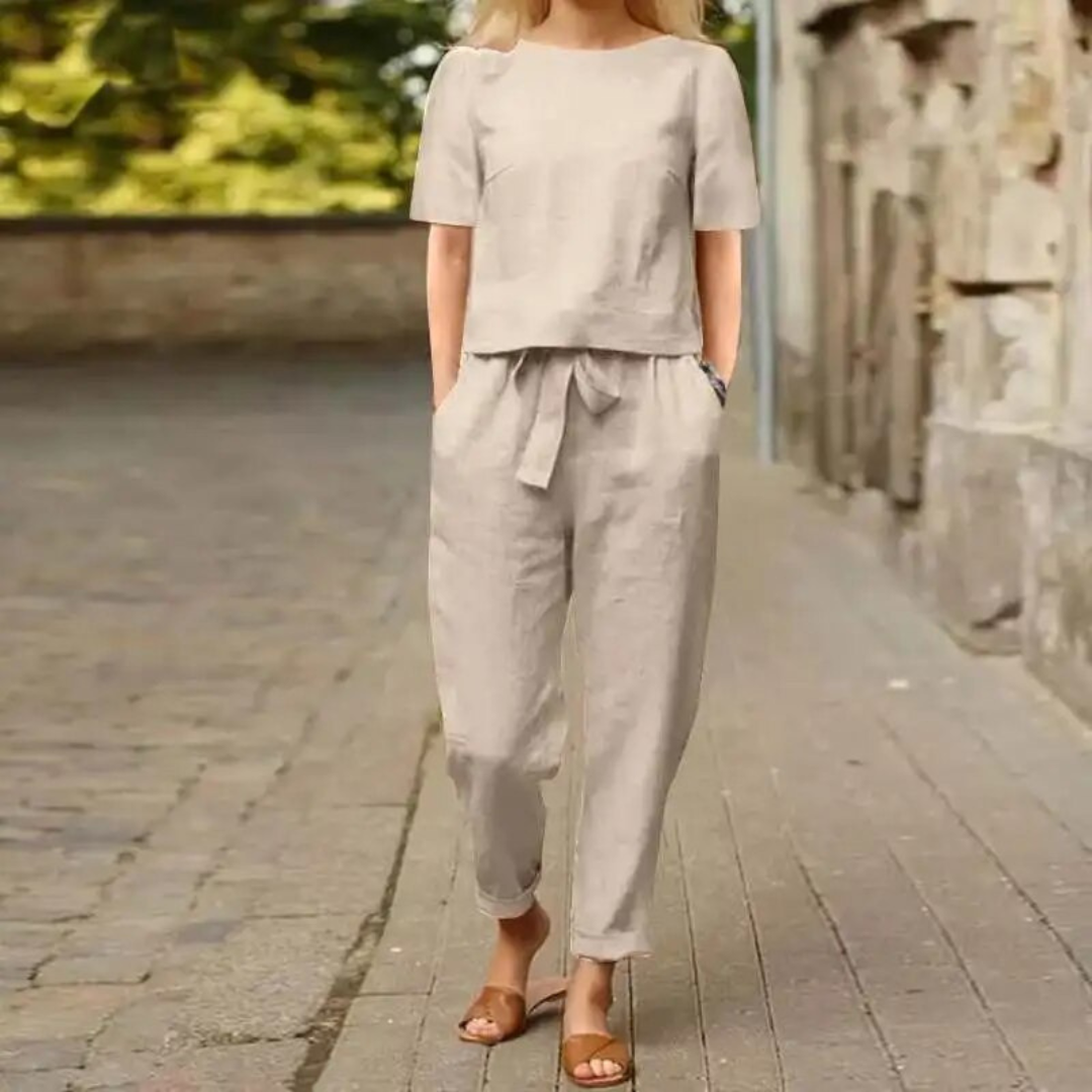 Comfortable Spring/Summer Ensemble