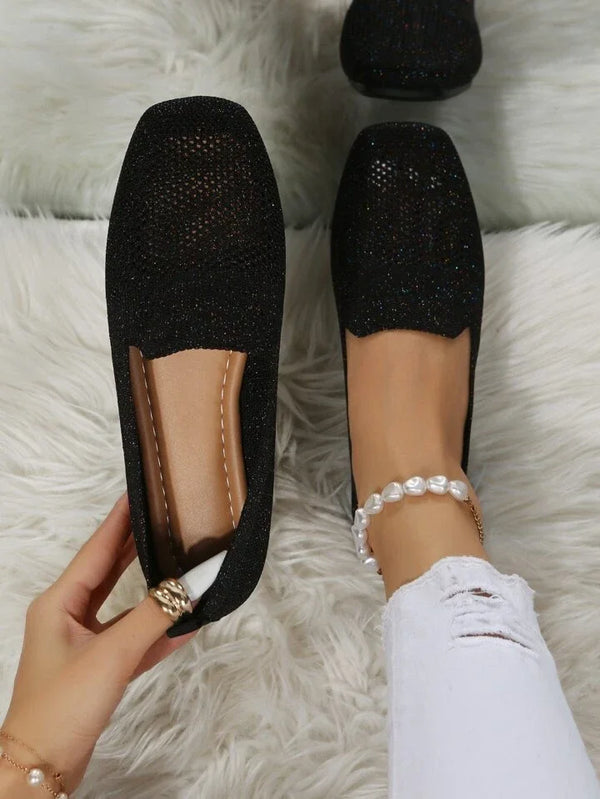 Olivia - Classic Round Toe Ballet Flats for Women