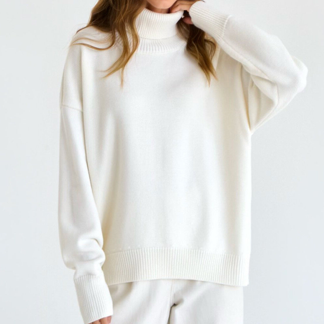 Essential Oversized Turtleneck Knit Sweater for Women - Cozy Pullover