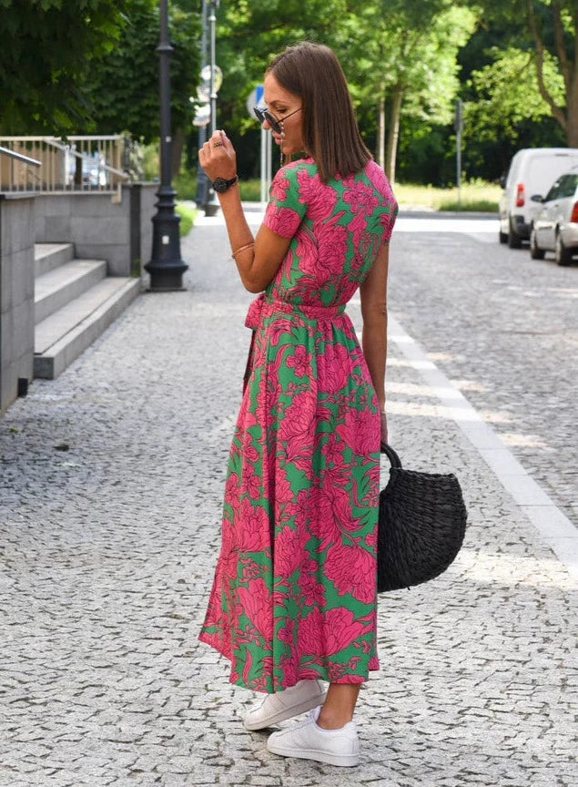 Chic and Comfortable Summer Dress